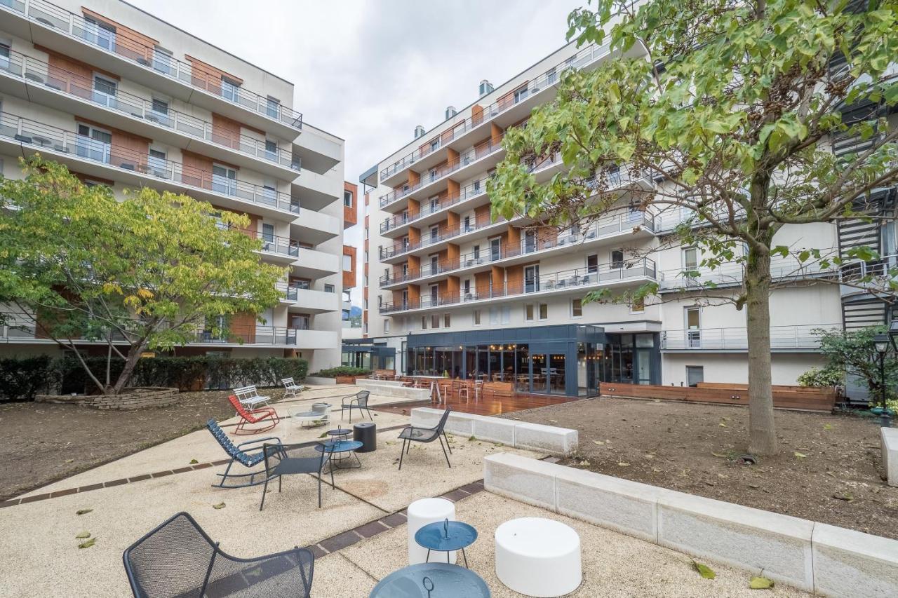 Hostel Le Hueb Grenoble Eksteriør billede